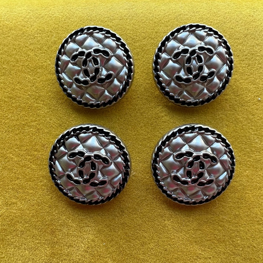 Chanel authentic buttons